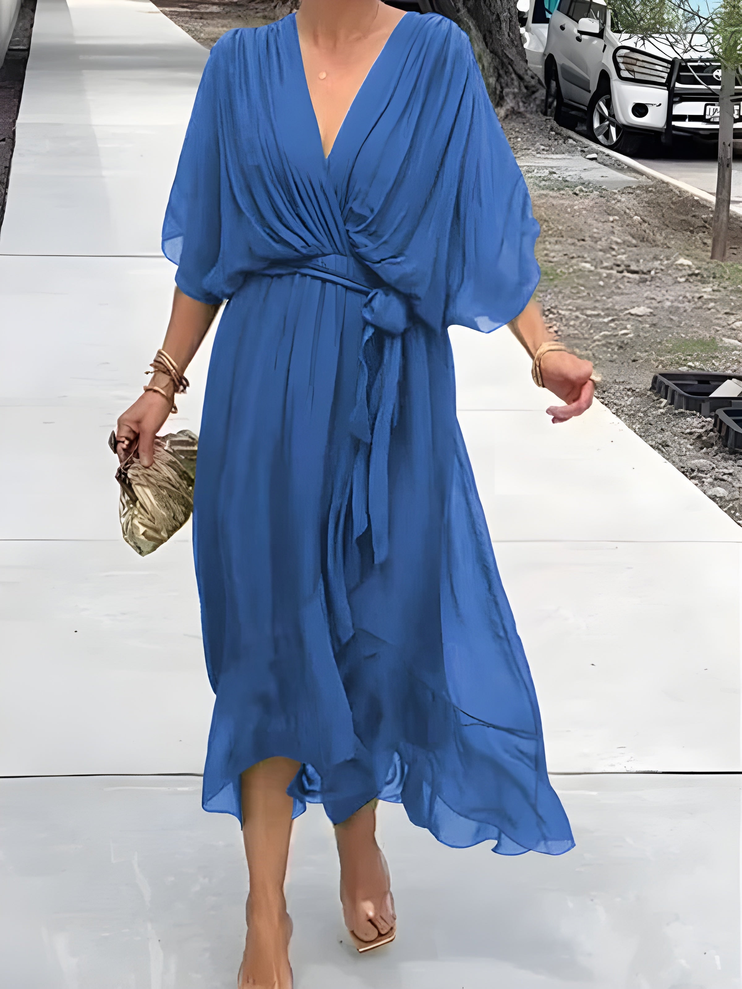 Monica - Robe en mousseline de soie à col en V